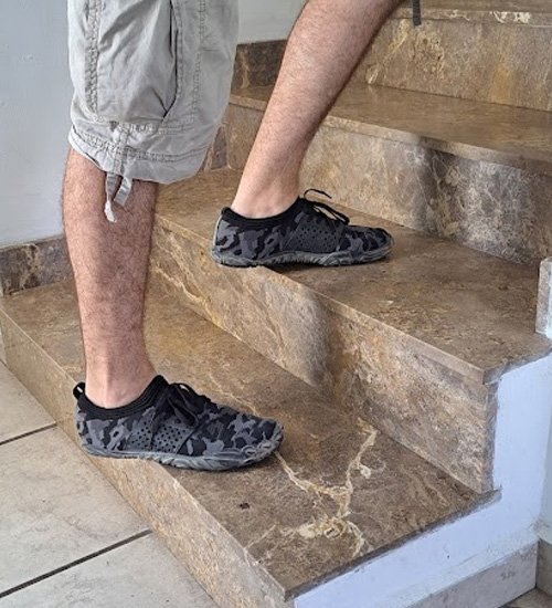 Camo travel shoes, Teva hurrican sport sandals